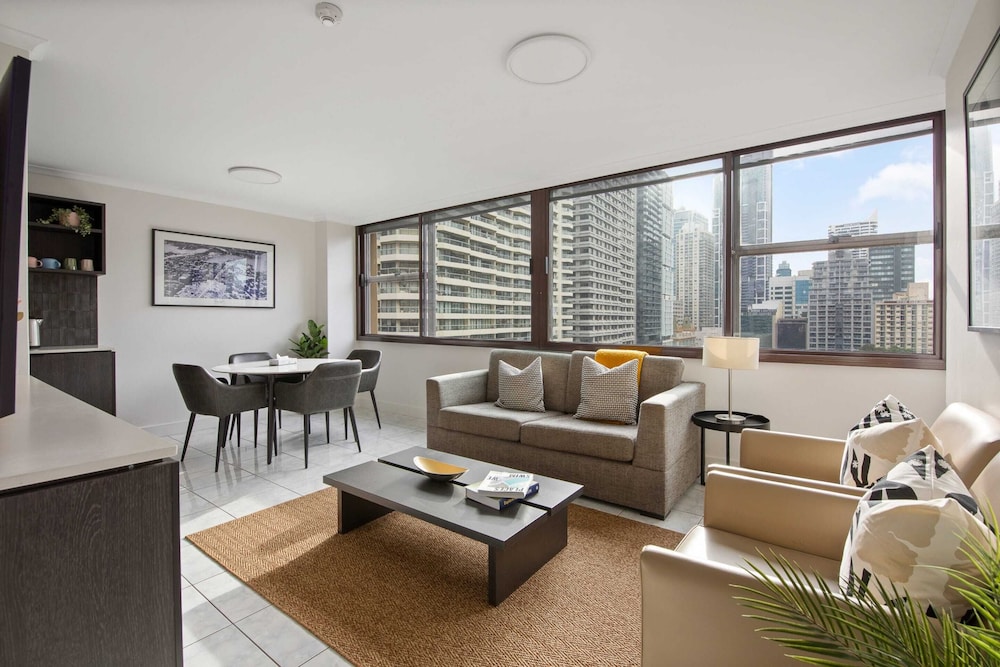 City Escape With Spa Access in Darlinghurst