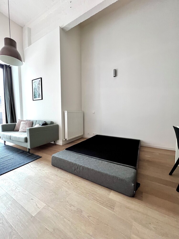 Spacious Loft Instant Favourite Up to 4
