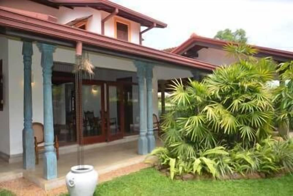 Bloomsbury Holiday Resort & Spa