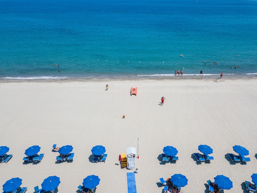 Le Dune Beach Club