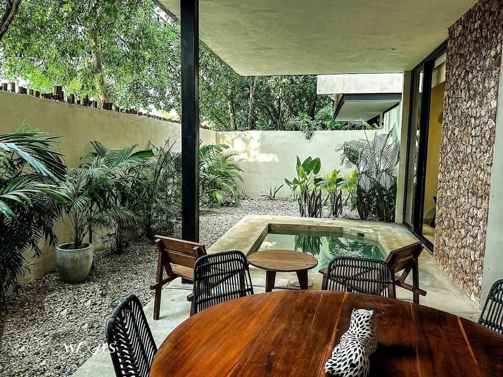 Spacious 2 BR Apartment With Private Pool, Top Amenities