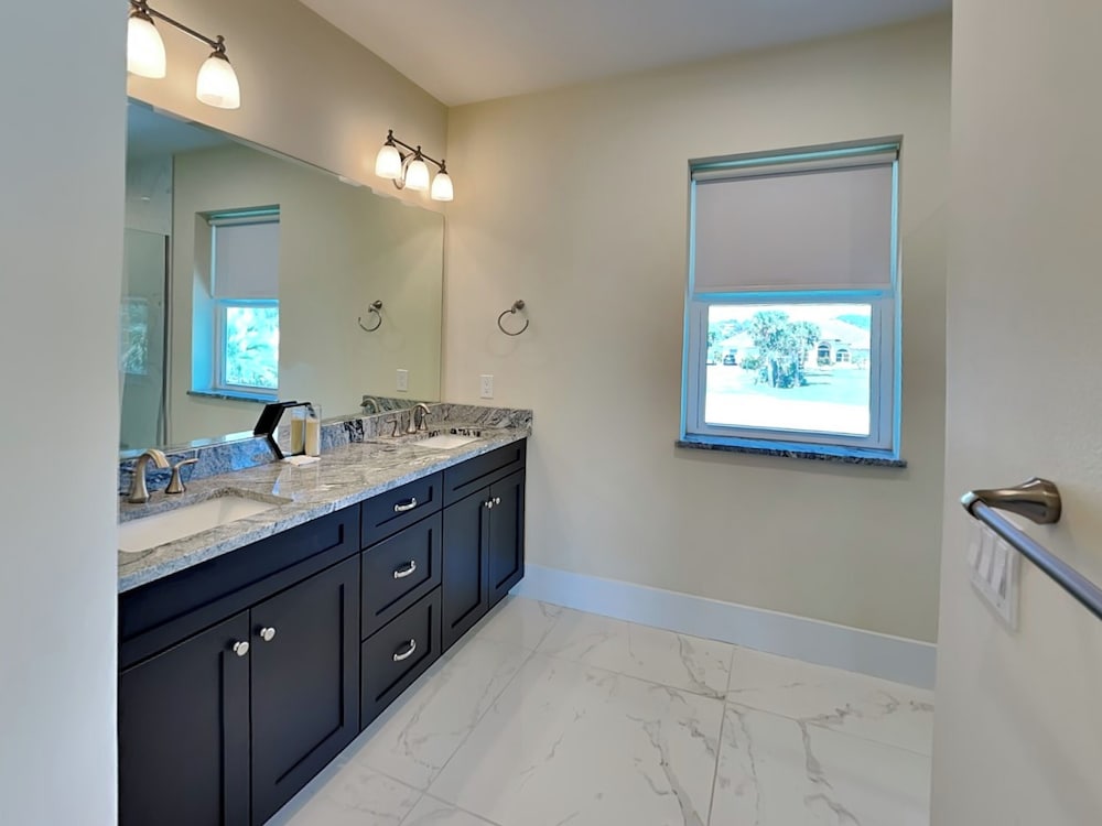 Atlantic Beach House by Distinctive Beach Rentals