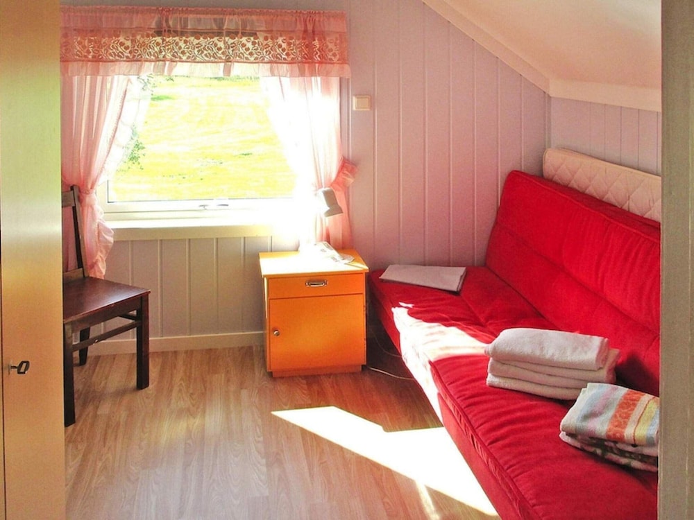 7 Person Holiday Home in Bostad-by Traum view 5