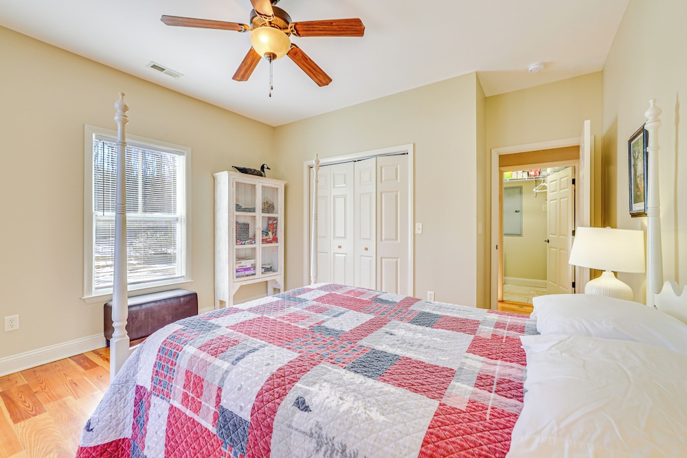 Fish, Hike & Relax: Marietta Gem w/ River Access!