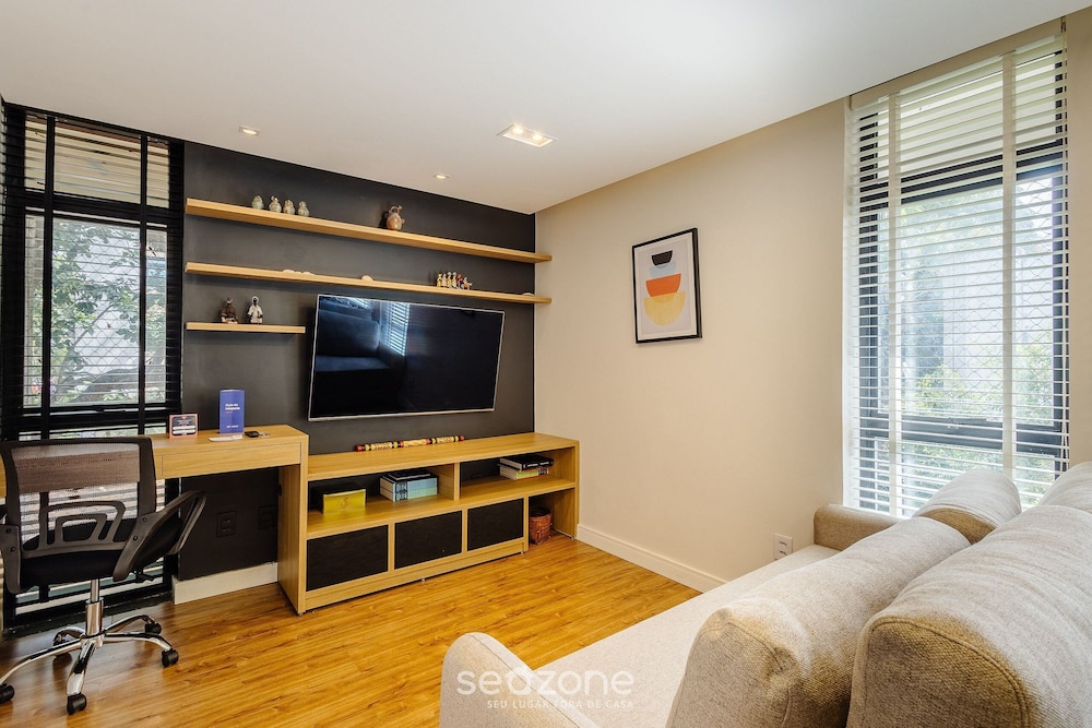 Condominium With Excellent Location in Asa Norte - Amzs