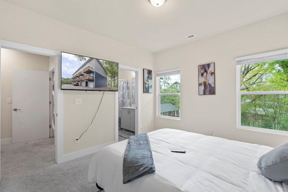 Private Haven in Charlotte- 5mins Uptown