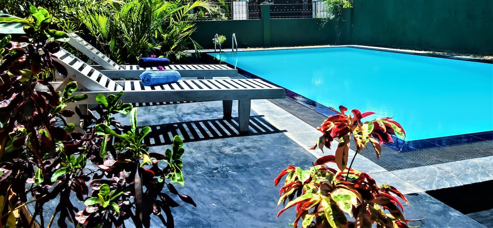 Emel Boutique Hotel