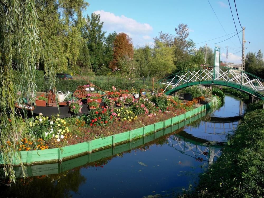 Photo 9