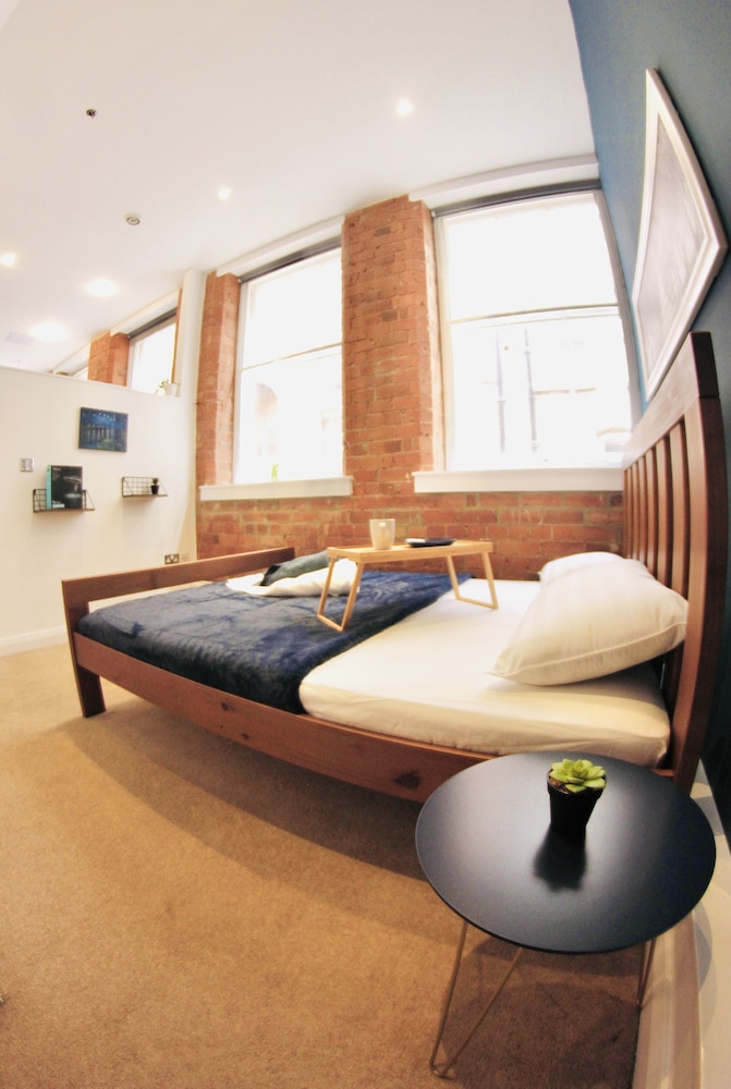 Lovely Studio Apartment in the Heart of Nottingham view 3