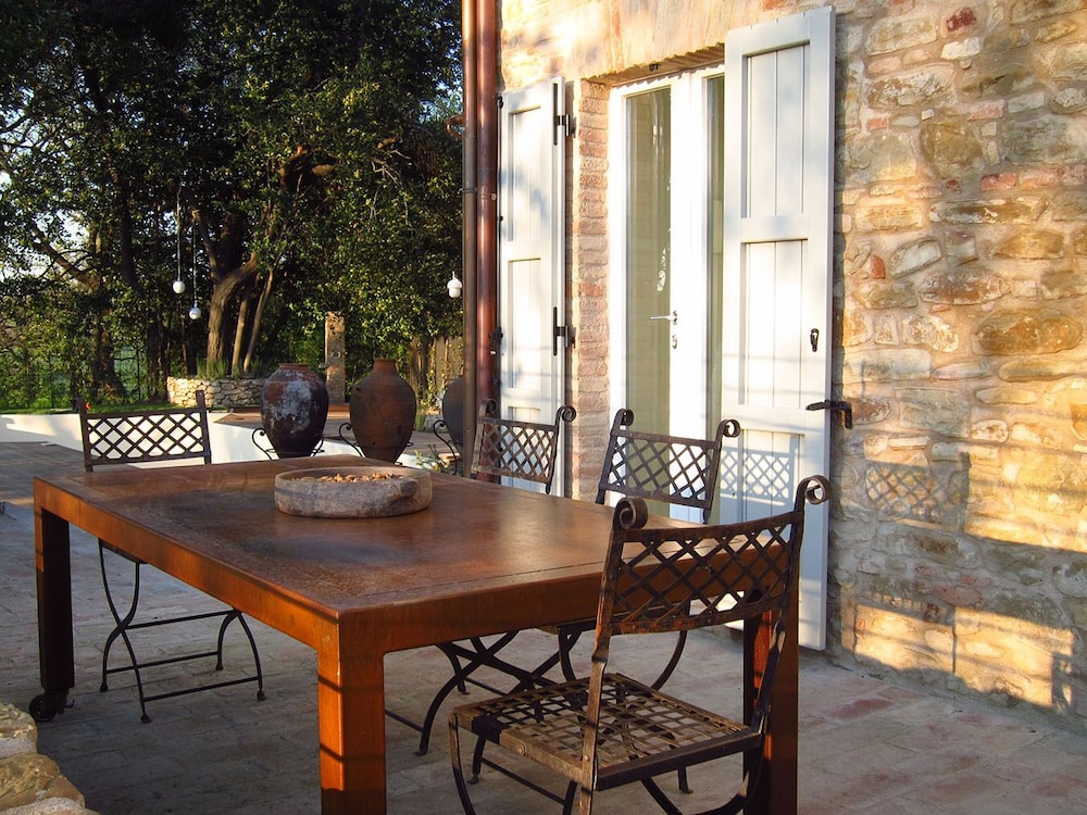 Castello di Granarola Relais – Adults Friendly