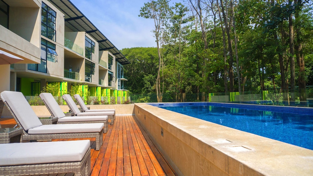 Arborea Flats by Corporate Stays
