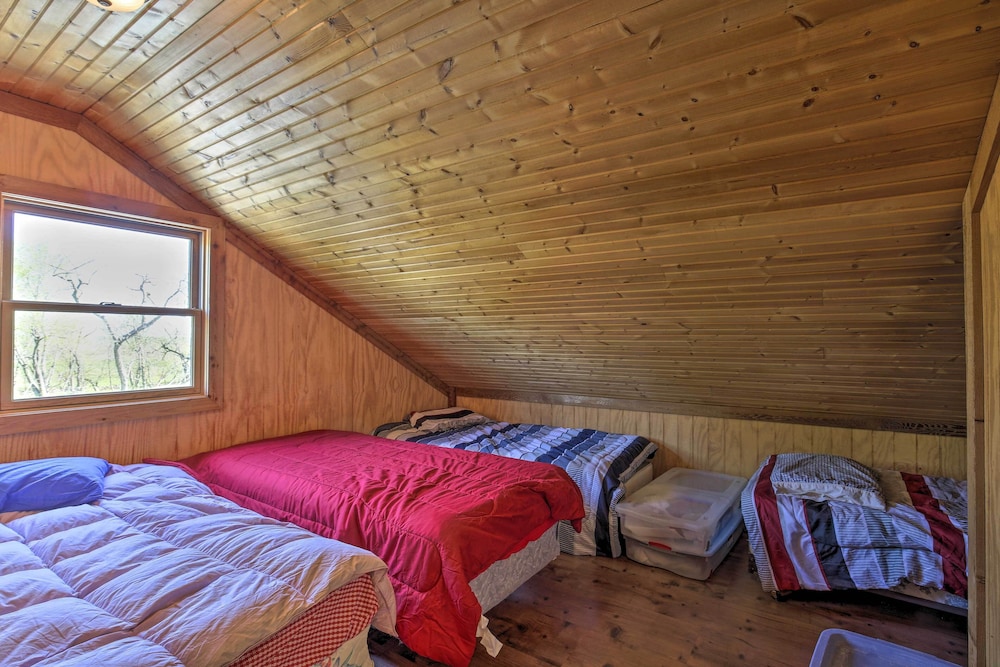Lodge on 240 Acres w/ Deck, Grill & Fire Pit! view 2