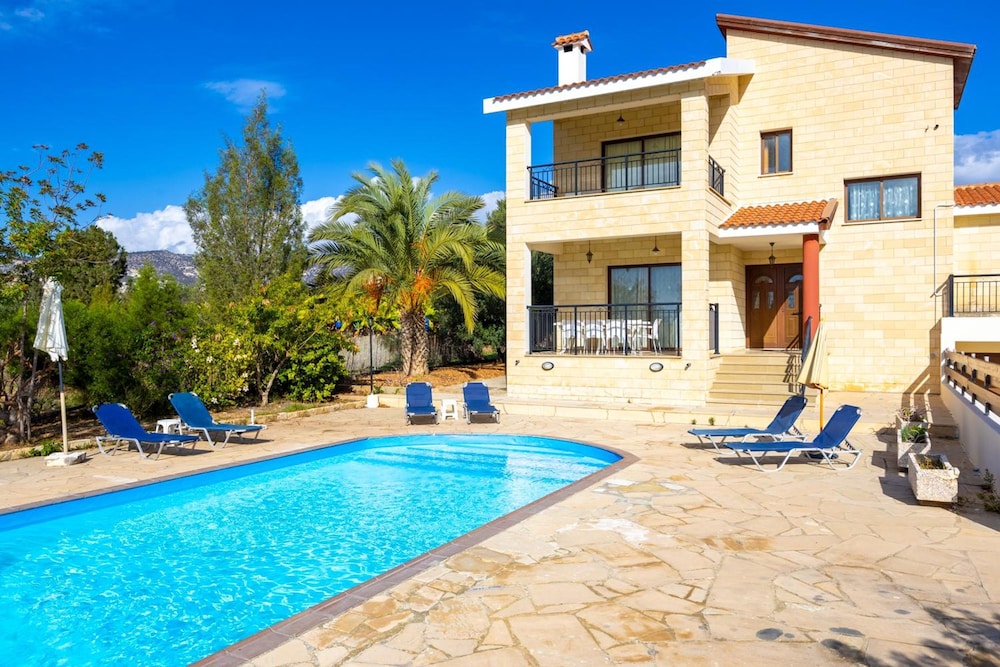 Villa Morpho in Peyia