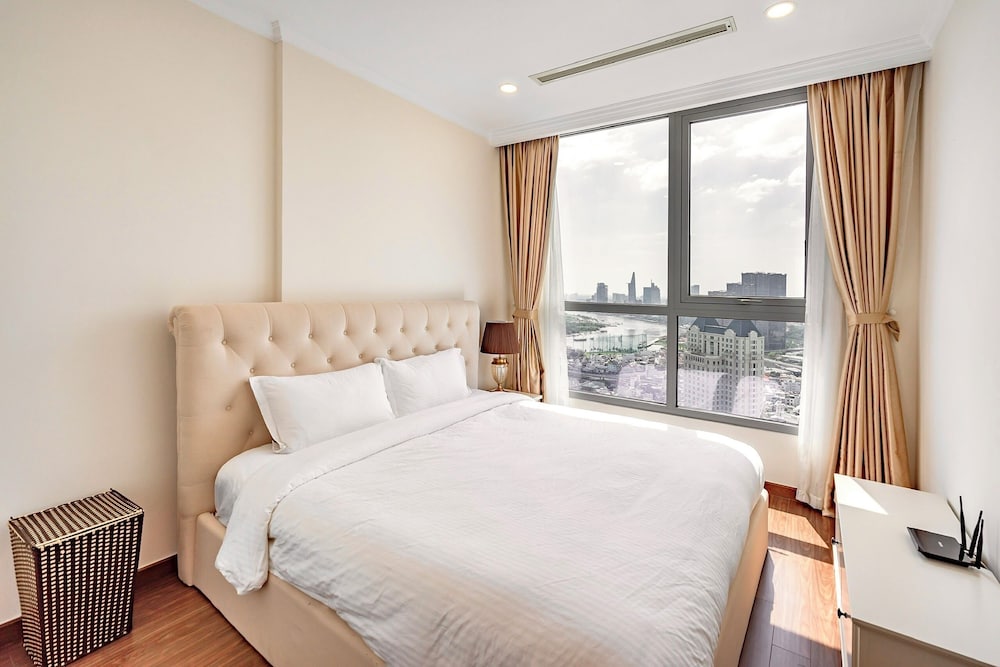 Landmark Plus . Vinhomes Central Park