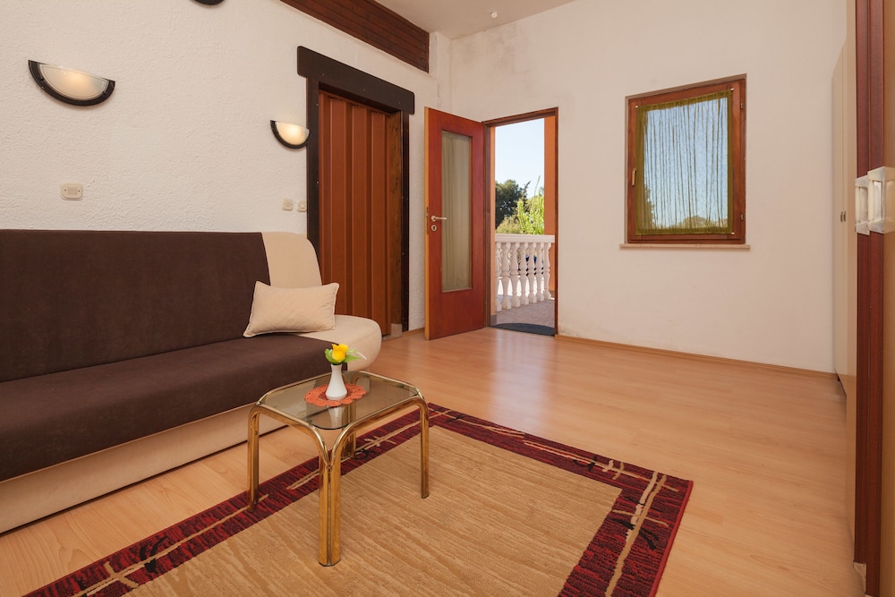 Apartment Milorad 324