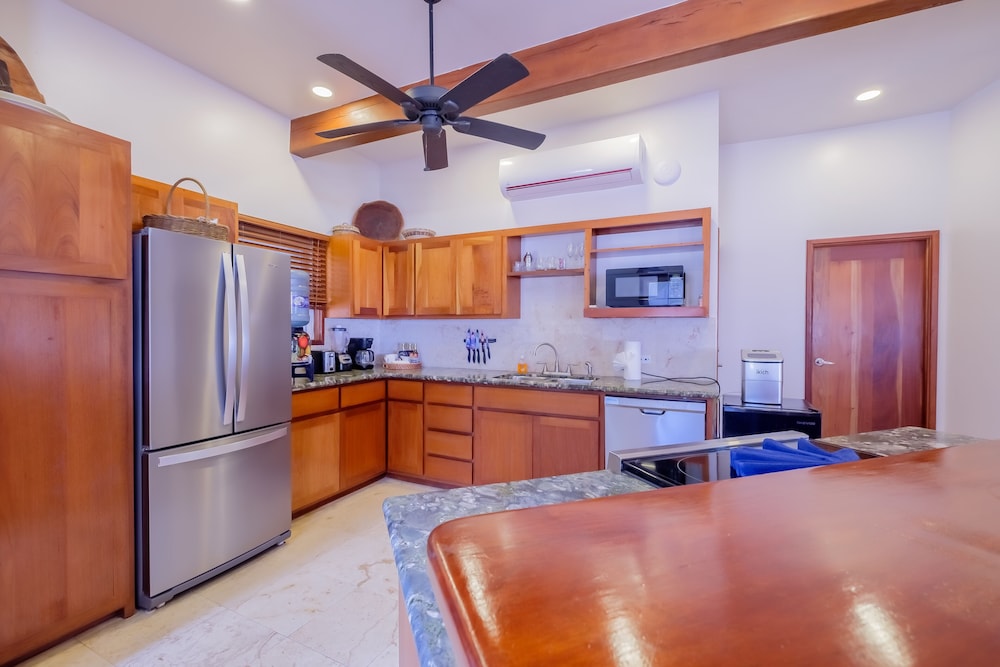 Indigo Belize 5a 3 Bedroom Condo