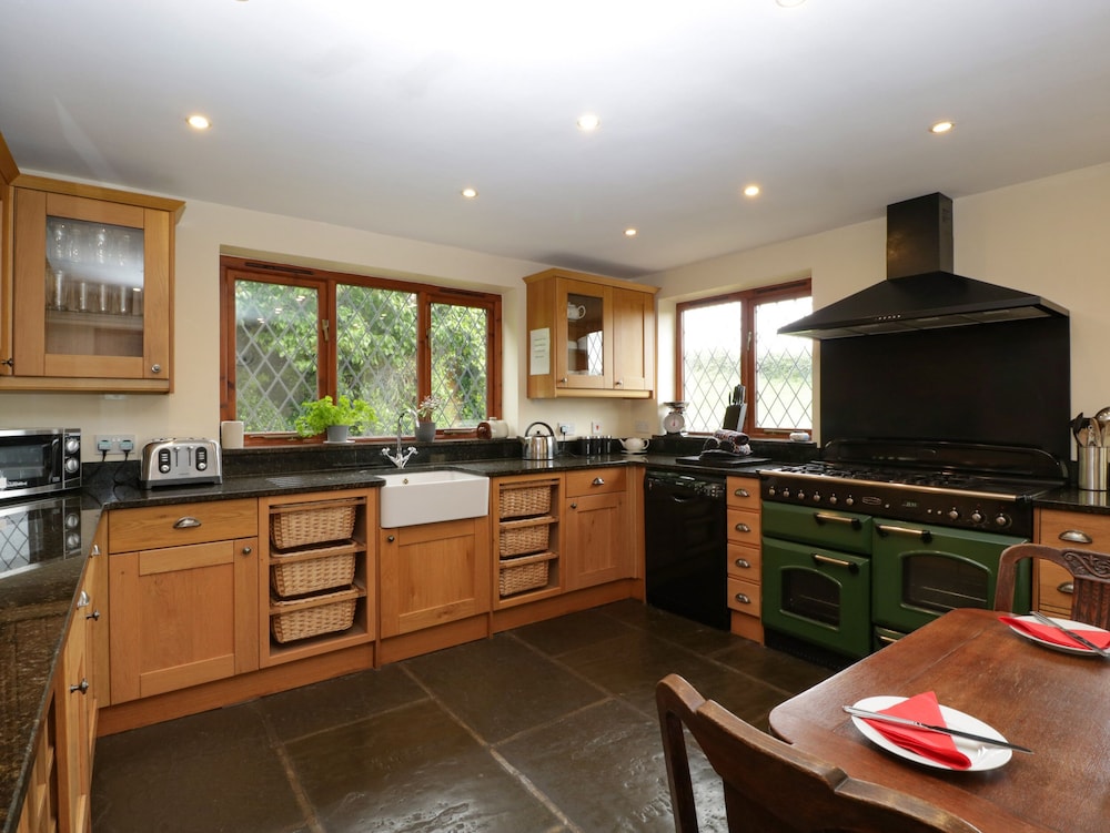 Shells Cottage