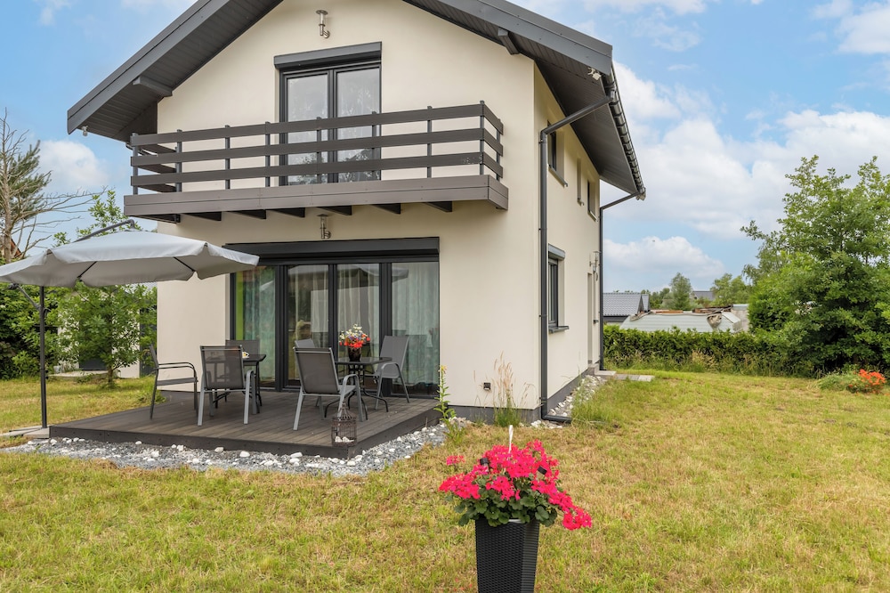 Holiday Home HARALD by Renters view 4