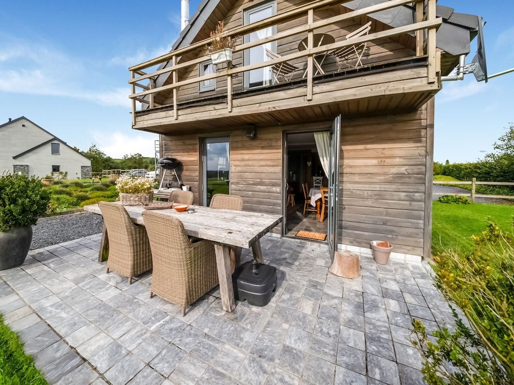 Petit Wilogne Holiday Home in Mont view 5