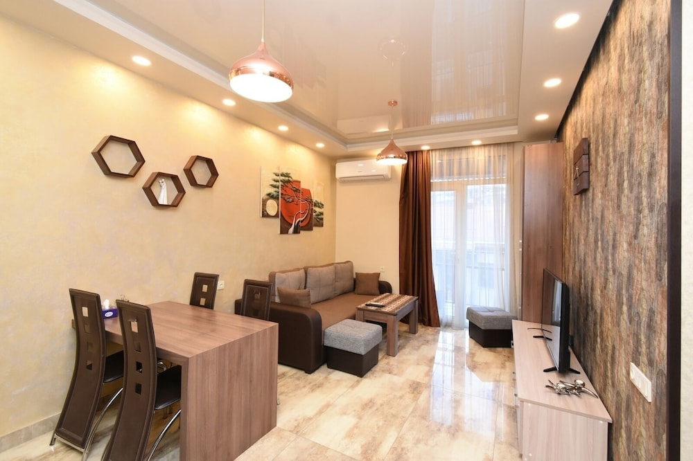Apartment on Teryan 1 street