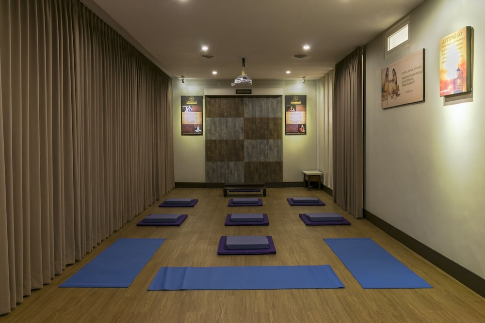 Dhanesvara Holistic Villa