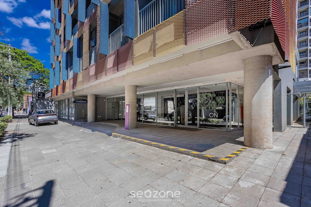 Studios in a Condo With a gym in Indianopolis - COI