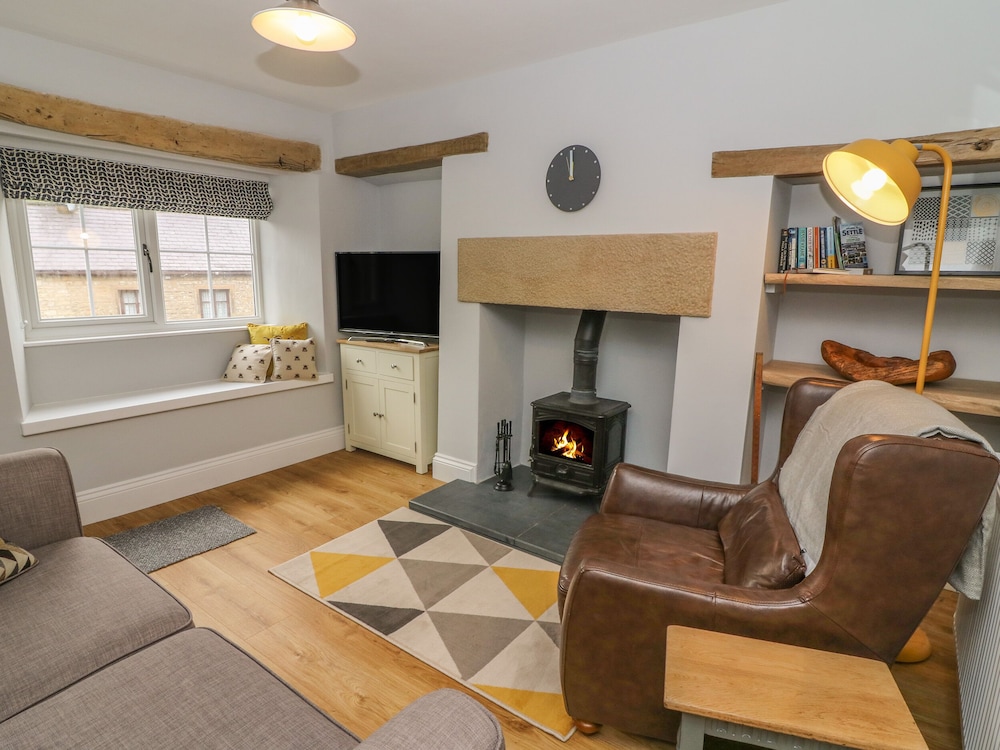 5 Bank Cottage view 5