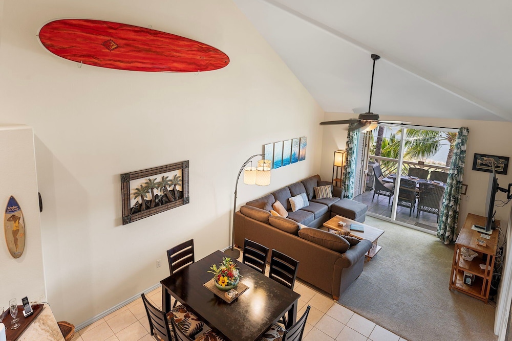 2 Bedroom with Loft and Mountain Views