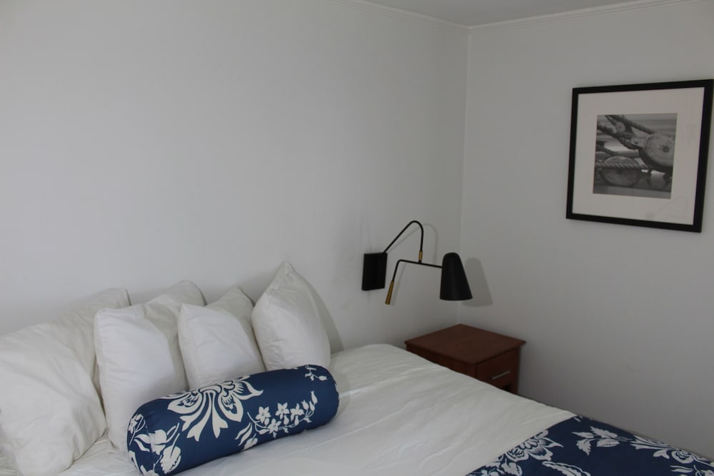 Sea Latch Inn