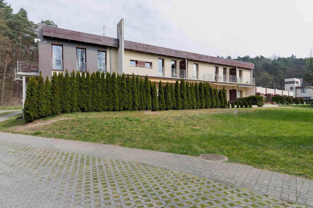 Apartments Lesna 17 by Renters view 4