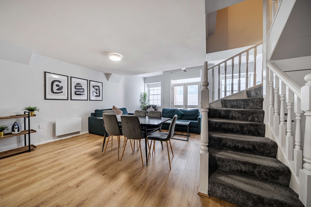 Host Stay Apartment 11 Stanley Street