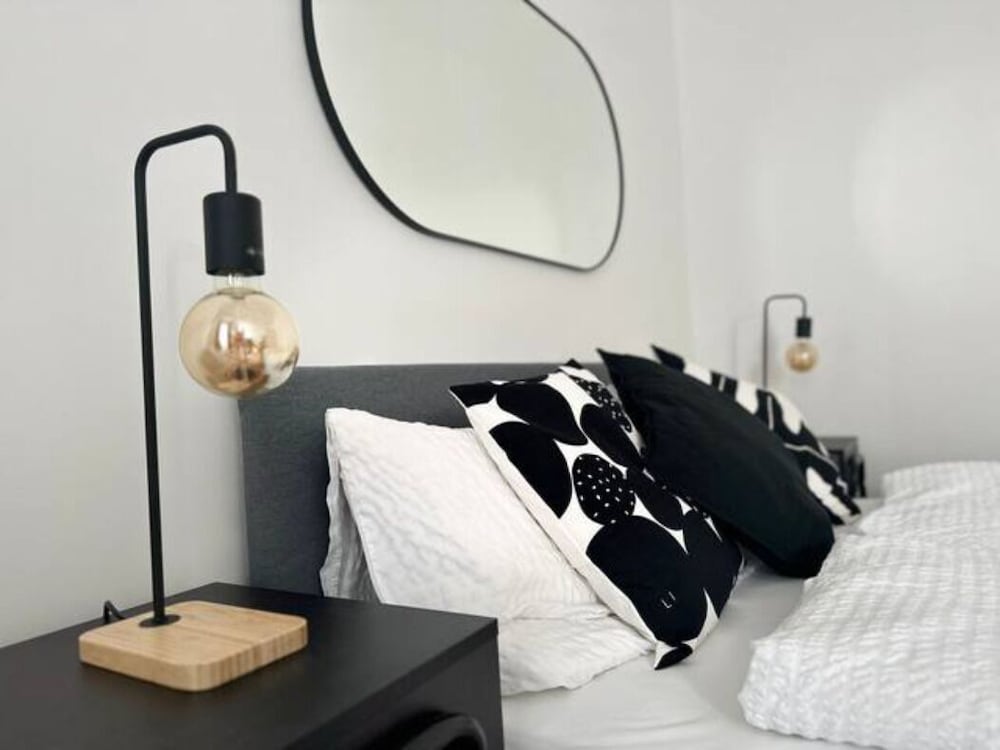 Designer Apartments - Near Danube