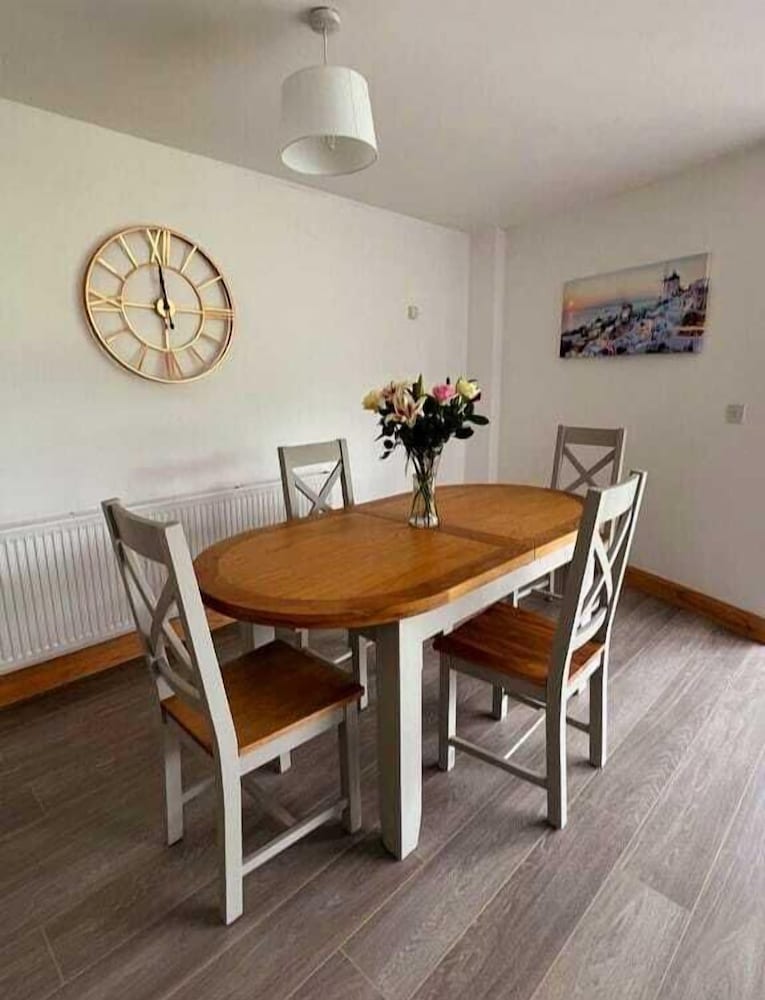 Letterkenny Vacations - Wild Atlantic Apartments Port House Letterkenny - Property Image 11