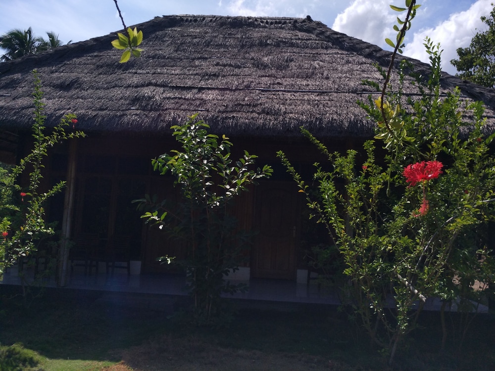 Budi Sun Resort, Maumere - 9