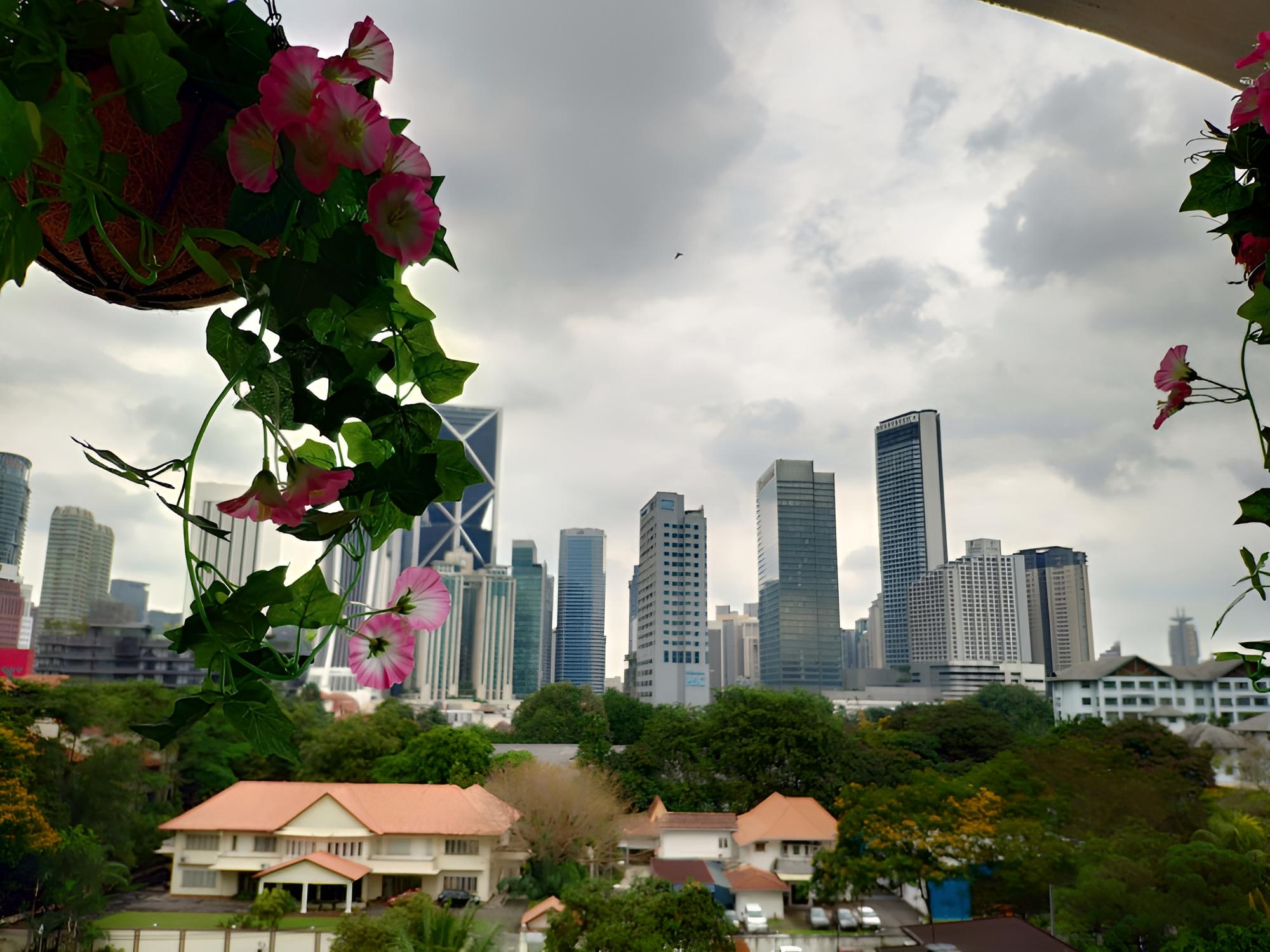 Quaint Ampang - Megan Ambassy