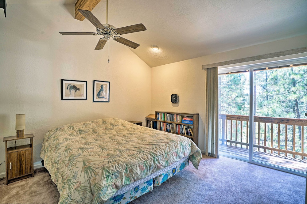 Lake Tahoe Vacations - South Lake Tahoe Home w/ Deck: 4 Mi to Heavenly! - Property Image 23