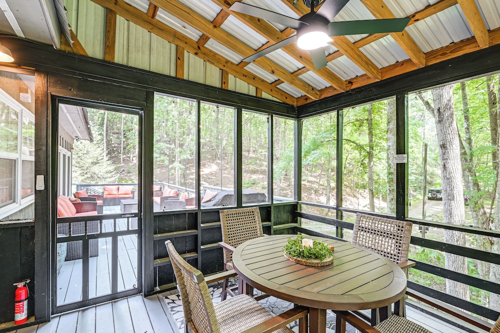 Pet-friendly Philpott Lake Cabin: Hiking & Boating