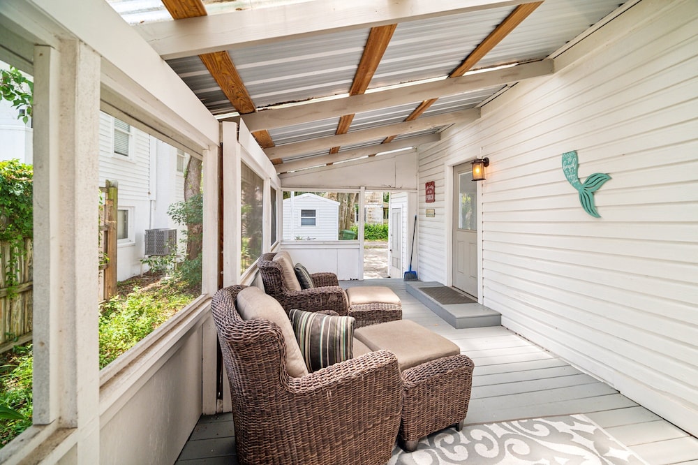 Historic St Augustine Getaway Near Downtown 2 Bedroom Cottage