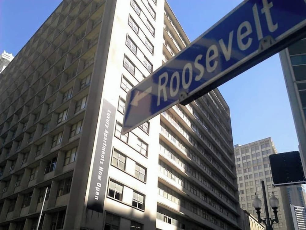 Elegant Condos in NOLA with Rooftop Pool - Image 1