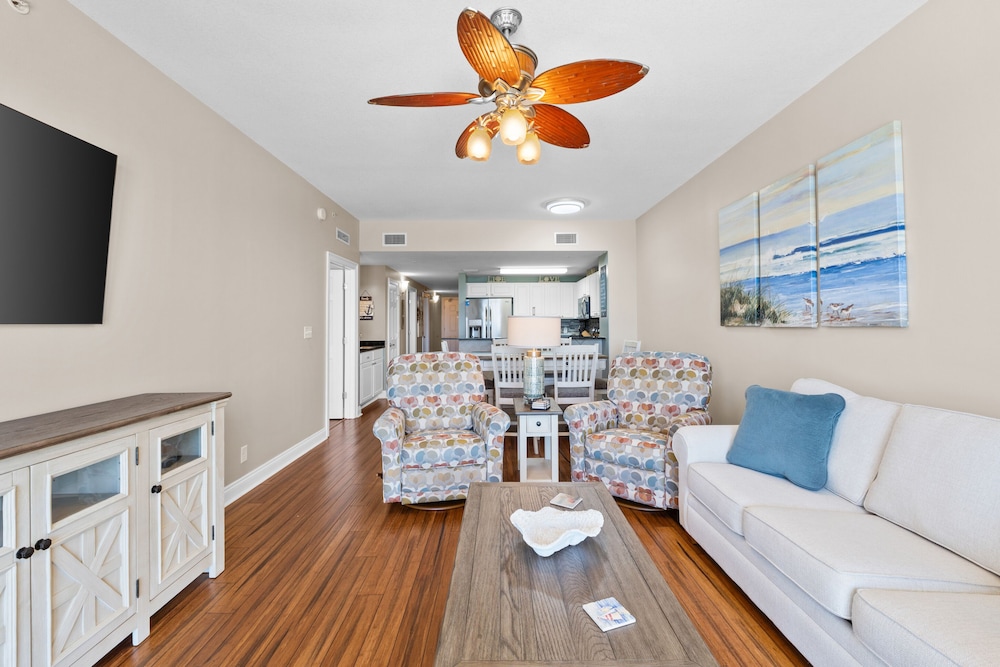 Calypso Beach Resort by Panhandle Getaways