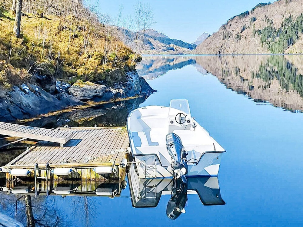 6 Person Holiday Home in Bygstad