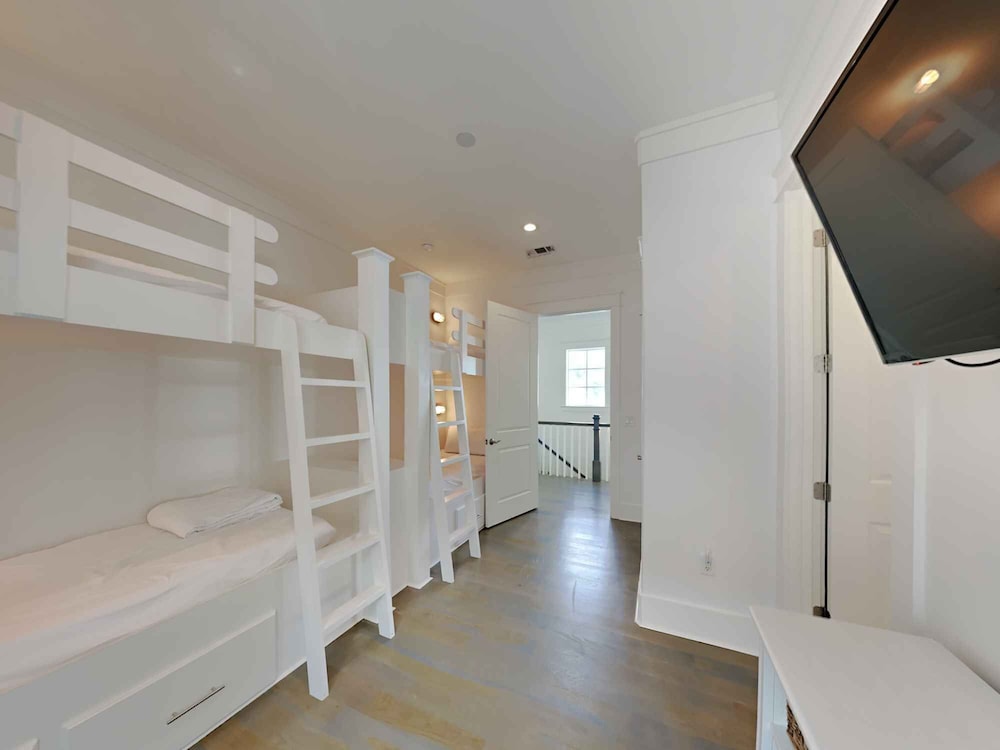 Our Treasure by Southern Vacation Rentals view 5