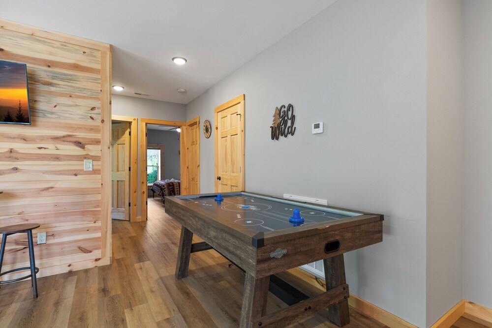 Eagle Mountain Cabin