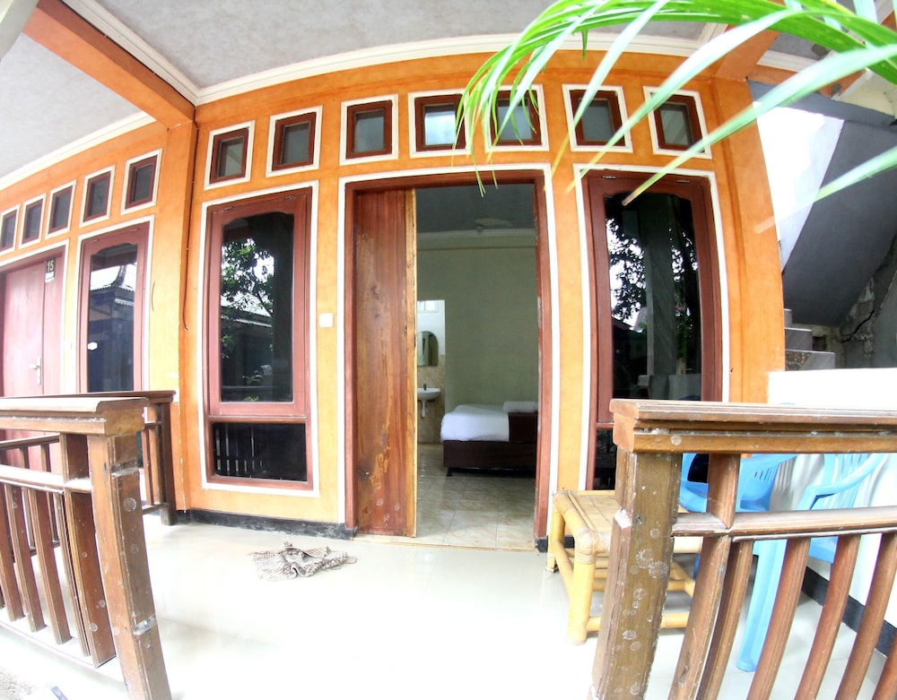 GILI BEACH WIND