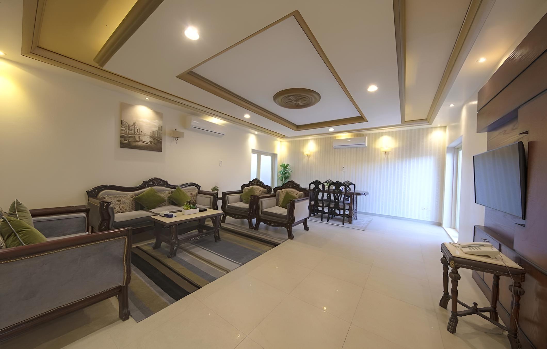Levant Hotel