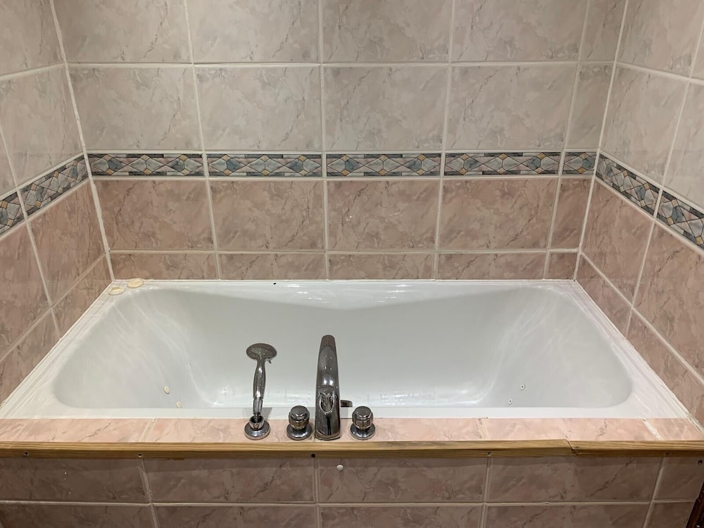 Lakeside Haven Cottage - Great Glen Waterpark