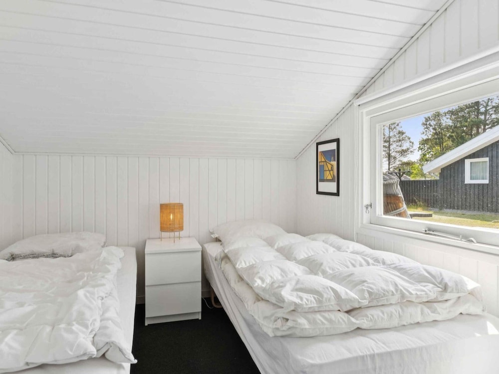 5 Star Holiday Home in Albaek