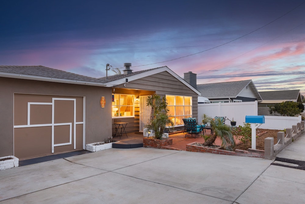California Dreamin by Avantstay Private Pool Fire Pit Near the Beach