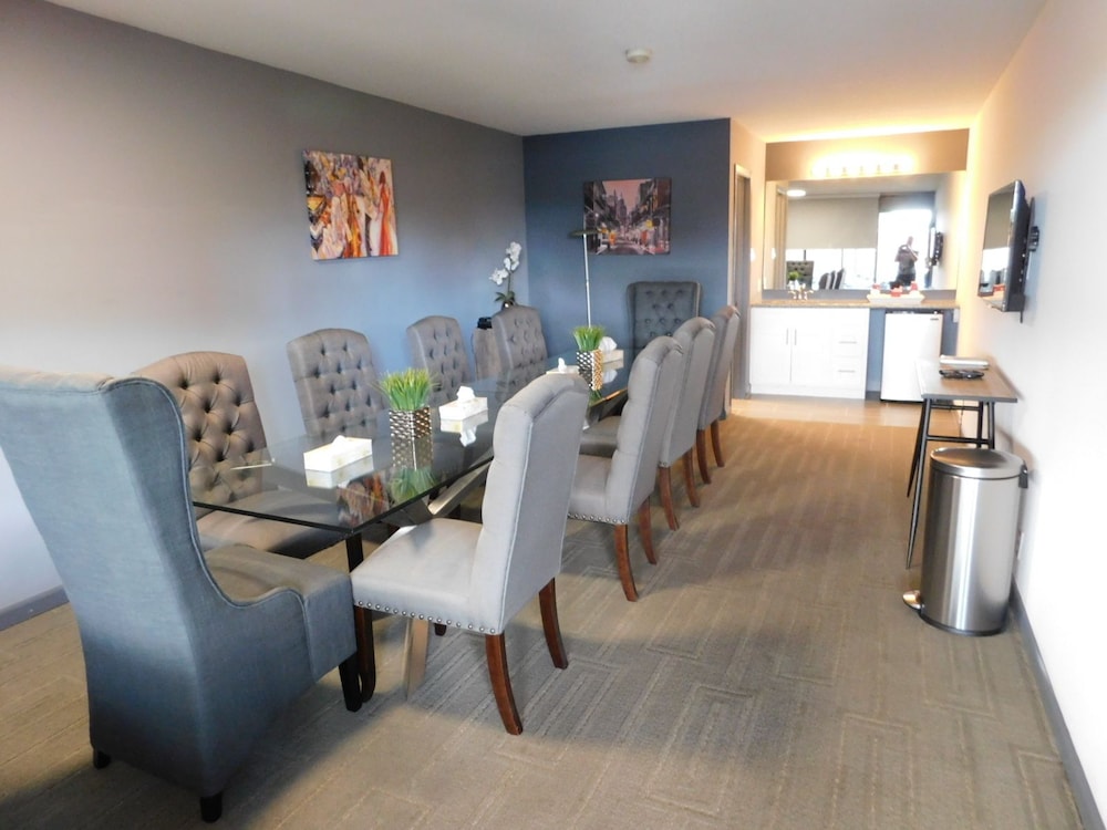 Ramada by Wyndham New Orleans