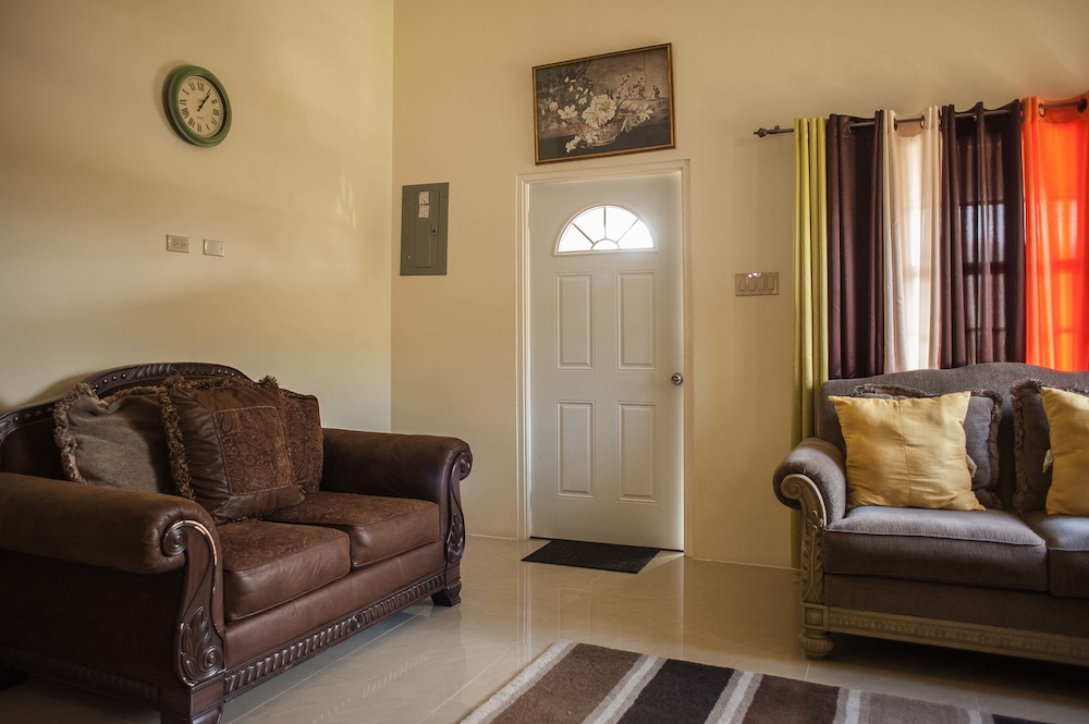 Pearl Island Cottage at Draxhall Country Club